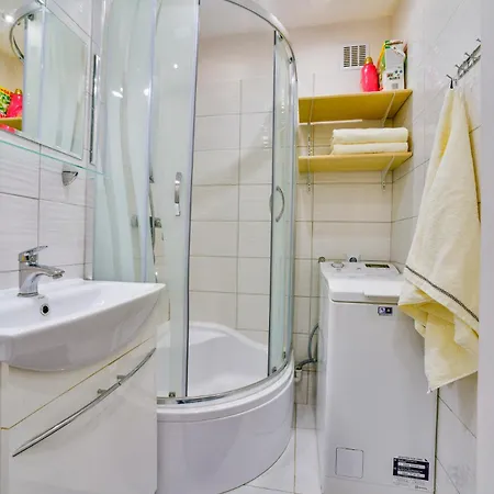 Lejlighed U Joli W Kolobrzegu Podczele - 2 Sypialnie, 50m2, Wifi I Parking Za Darmo! *